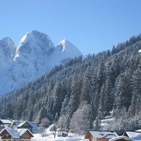 Oda ve Kahvaltı Haus Salzkammergut