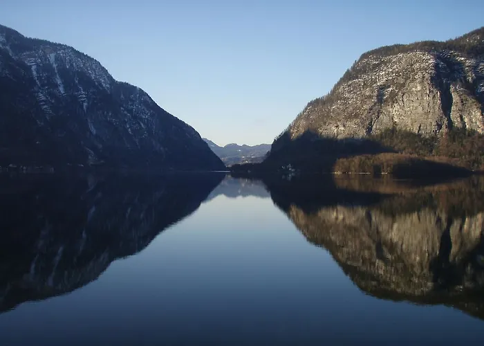Haus Salzkammergut Alojamento de Acomodação e Pequeno-almoço 3*