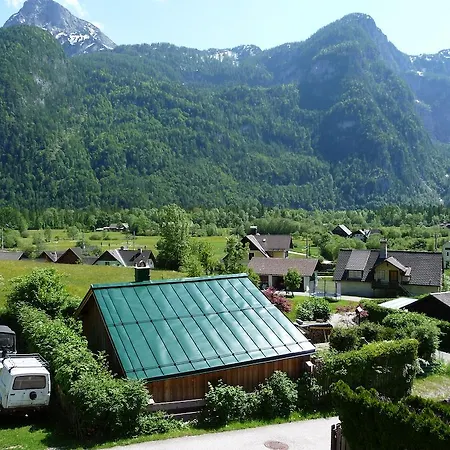 Haus Salzkammergut לינה וארוחת בוקר