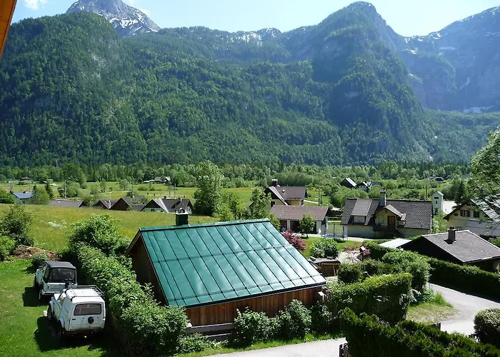 Haus Salzkammergut Bed & Breakfast